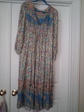 Nwdt Obo Spell OASIS Gown. Never Worn. Soft